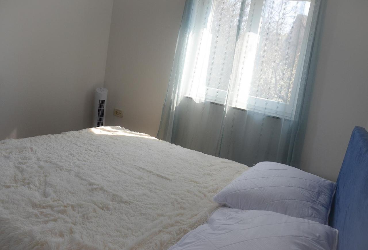 Apartman Zrina Ostro Кральевица Экстерьер фото