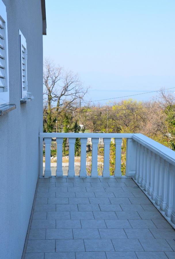 Apartman Zrina Ostro Кральевица Экстерьер фото