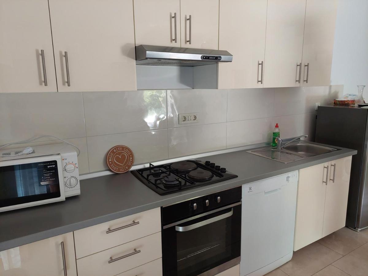 Apartman Zrina Ostro Кральевица Экстерьер фото